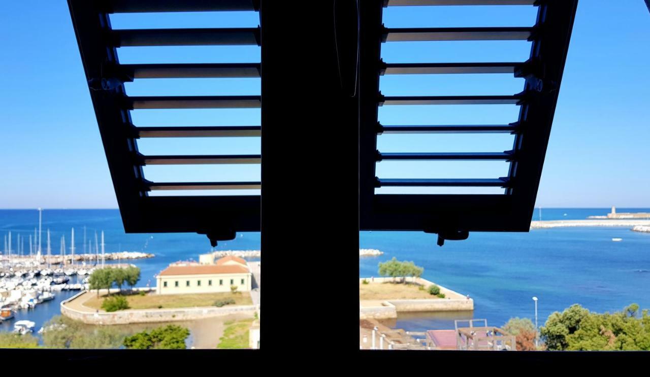 Apartmán Almare - Sea Front Livorno Exteriér fotografie