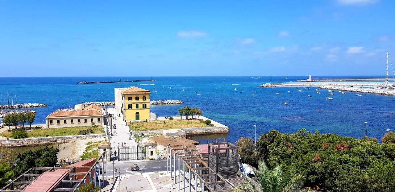 Apartmán Almare - Sea Front Livorno Exteriér fotografie